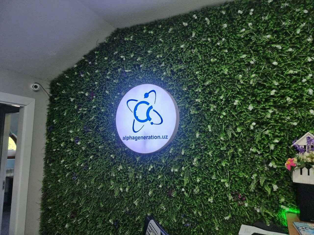 Alphageneration, учебный центр