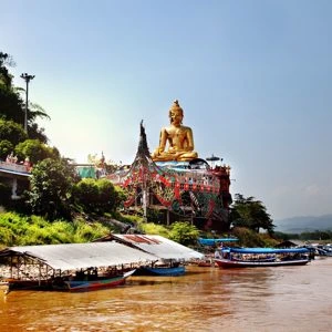 Dream voyager travels