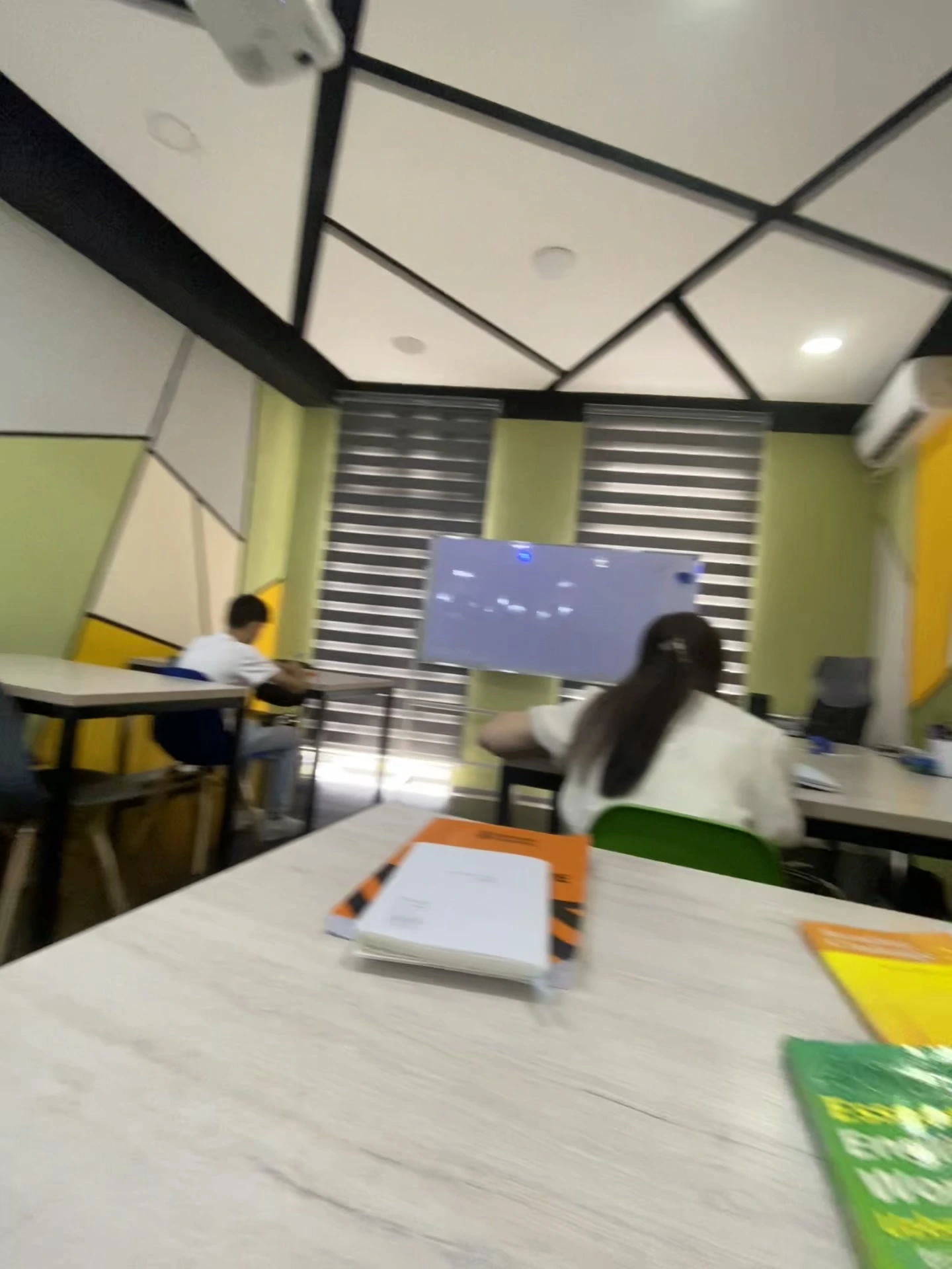 Edford english school, языковая школа