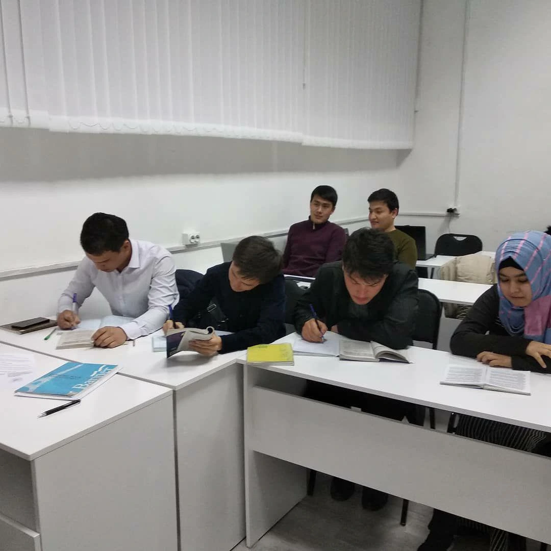Free Study, учебный центр
