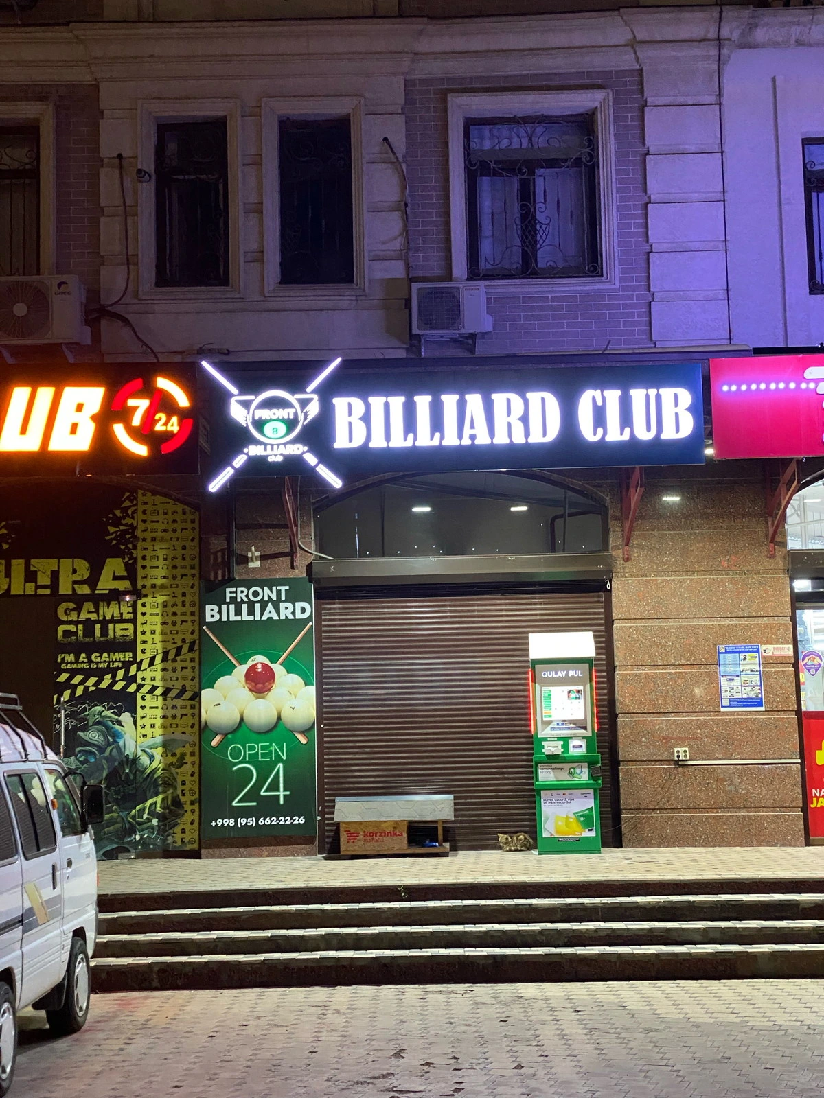 Front billiard