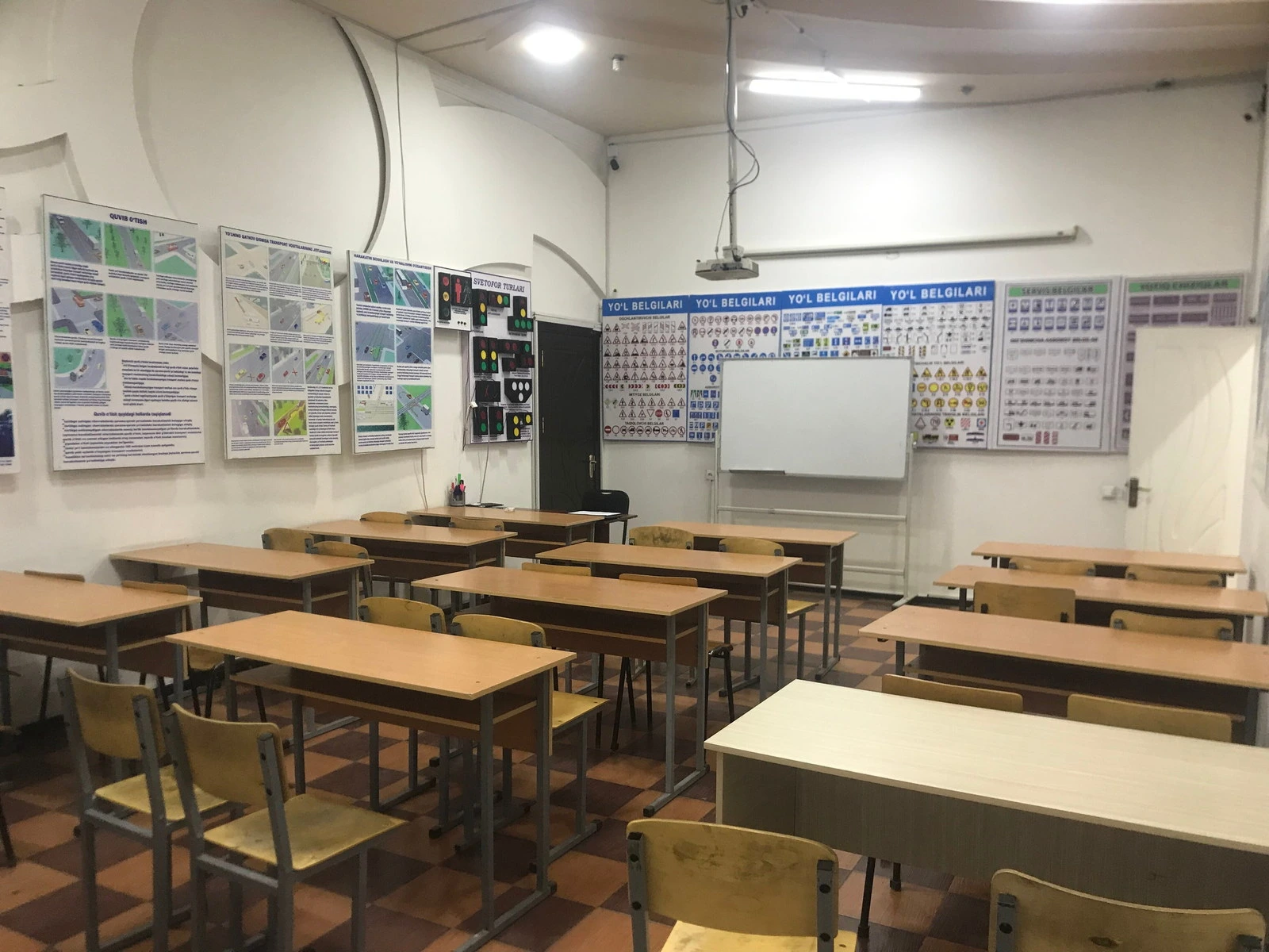 Ideal auto school, автошкола