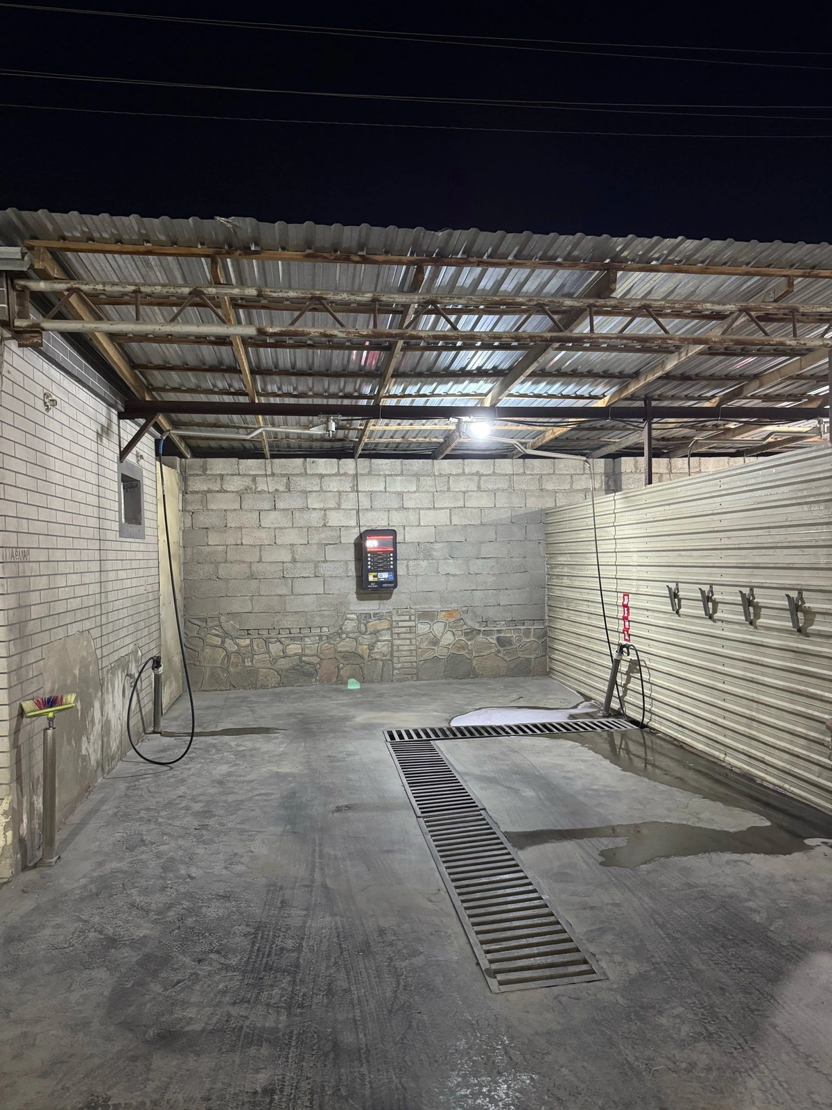 Moy sam X