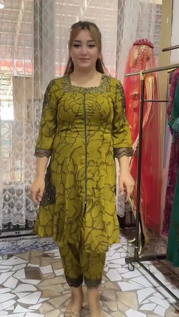 Muxayyo designer