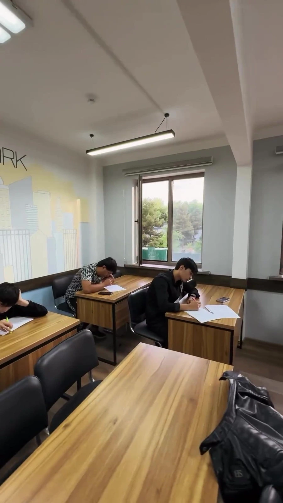 Orient Academy, языковая школа