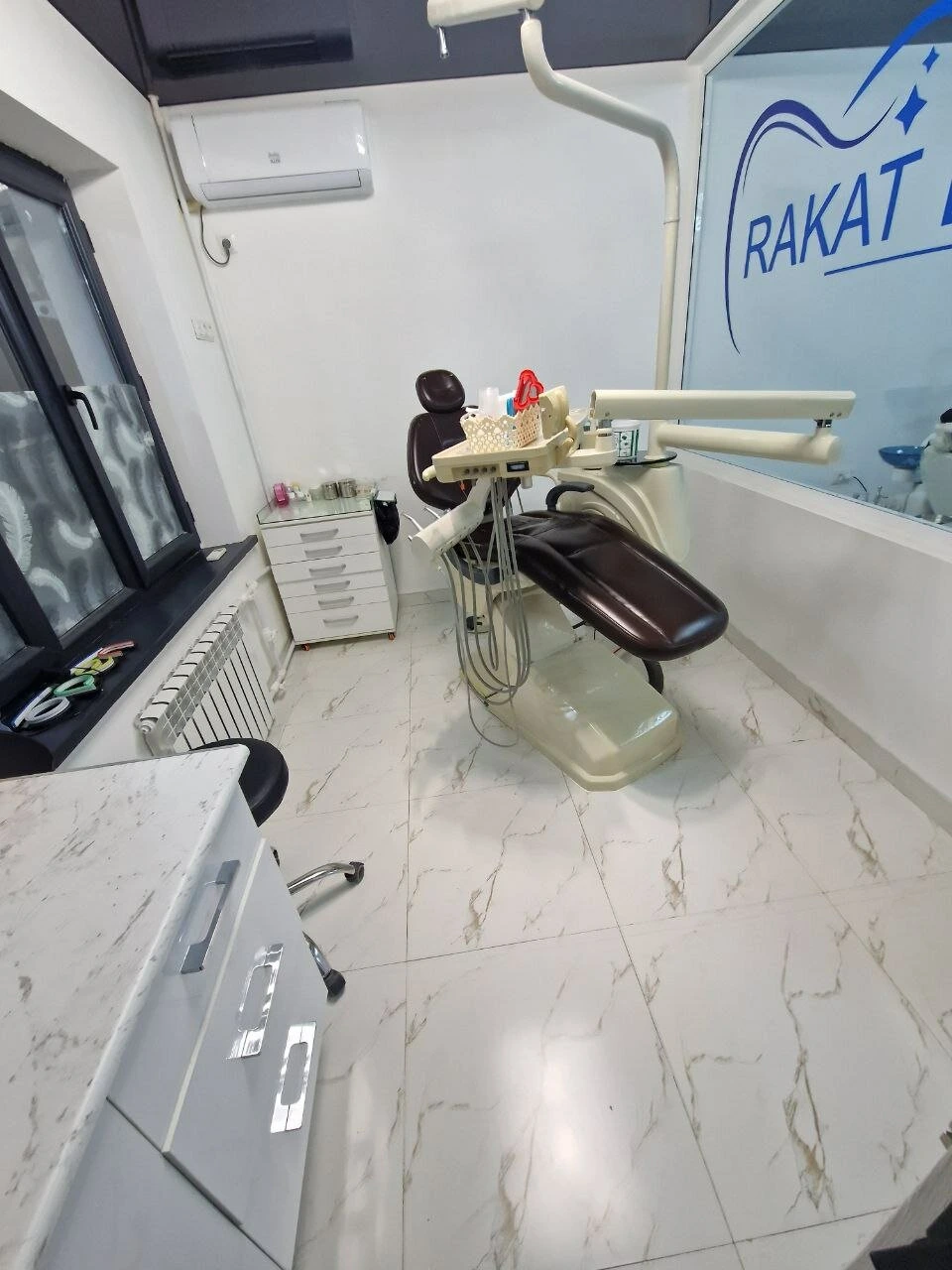 Rakat dent