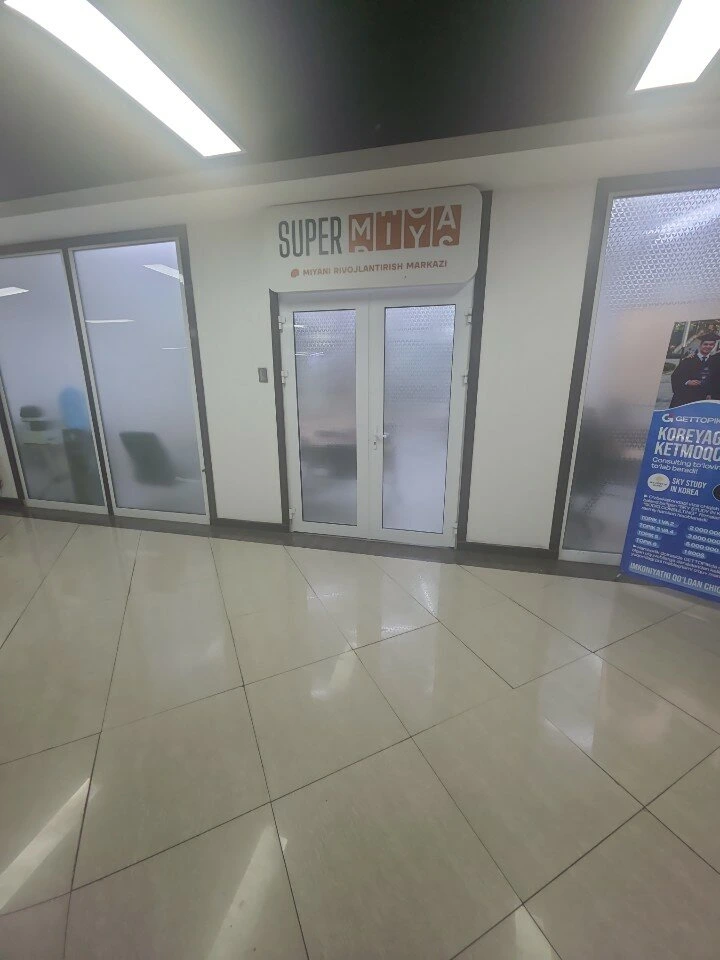 Supermiya