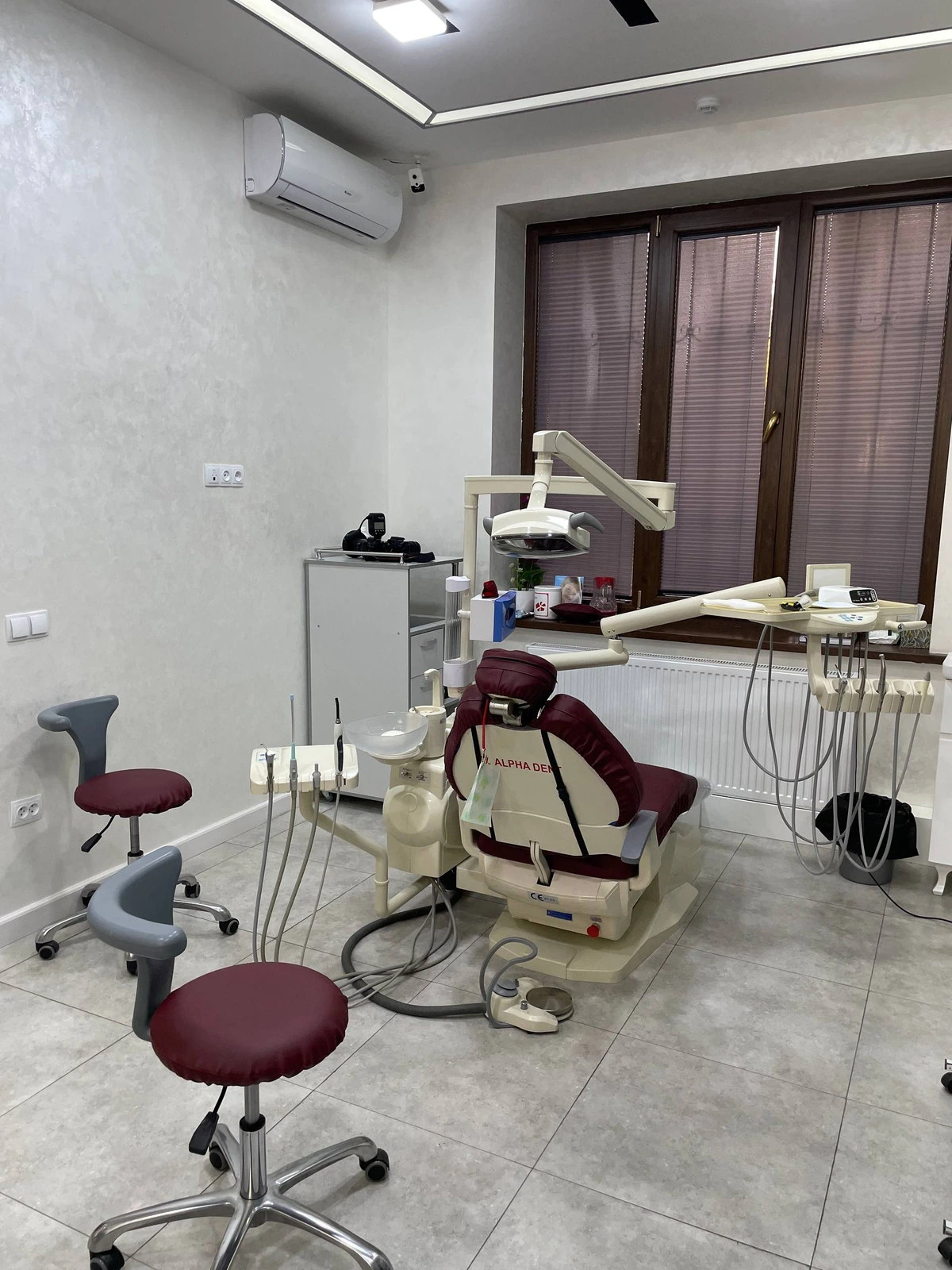 Tsentr Nemetskoy Implantatsii